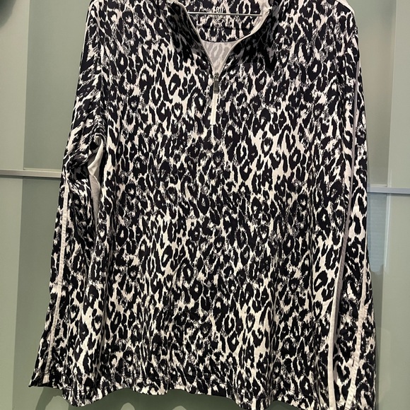 Tail Tops - Tail Black And White Leopard Print Long Sleeve Top XXlL